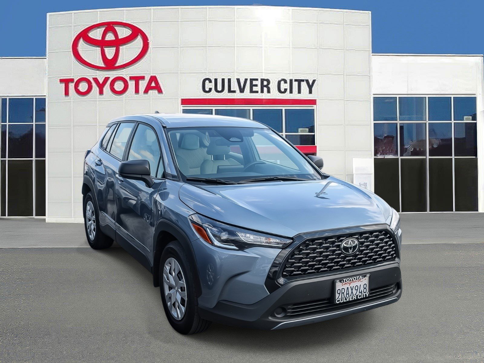Certified 2024 Toyota Corolla Cross L FWD image 1