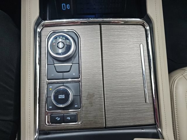 Used 2024 Ford Expedition Limited AWD/4WD image 26