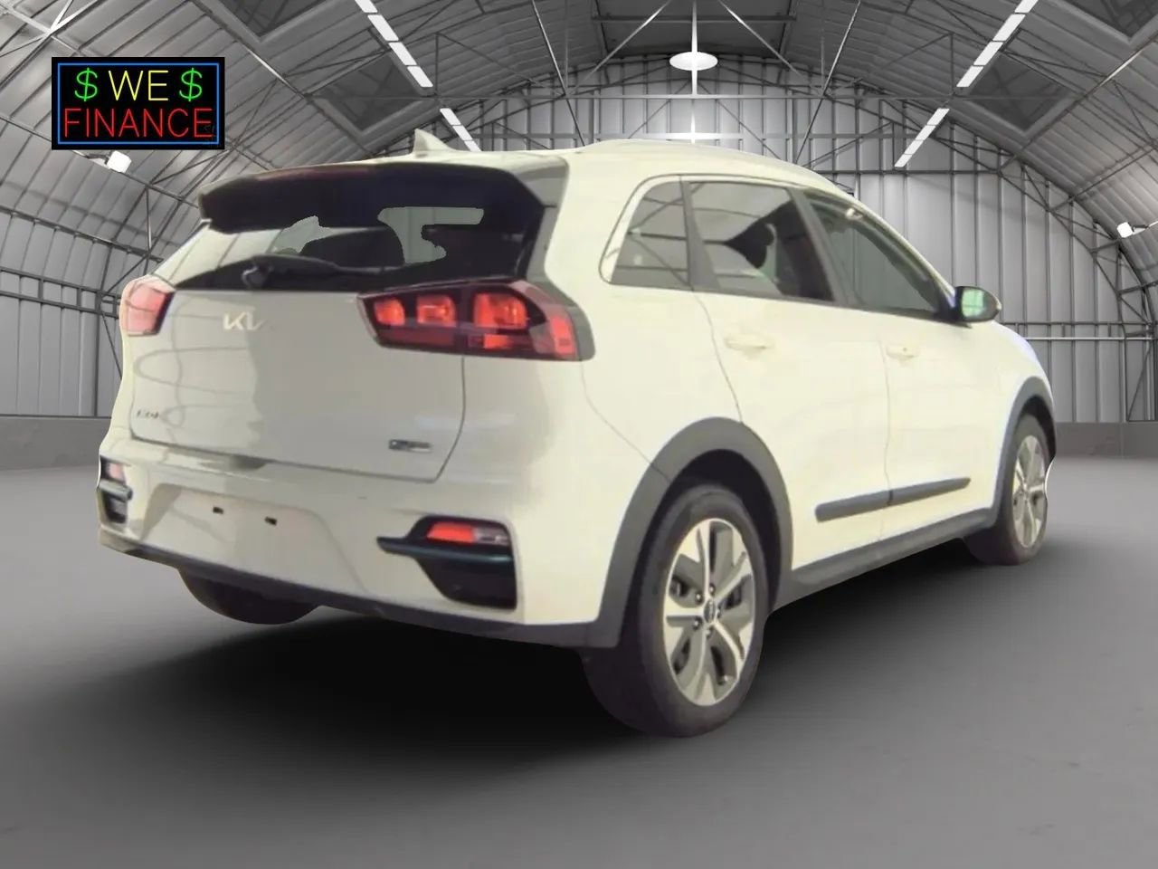 Used 2022 Kia Niro EX w/ Cold Weather Package image 4