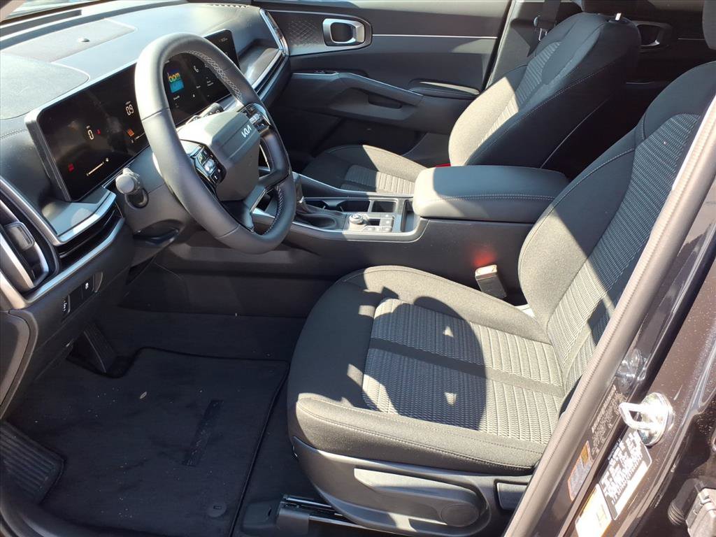 New 2026 Kia Sorento LX FWD image 10