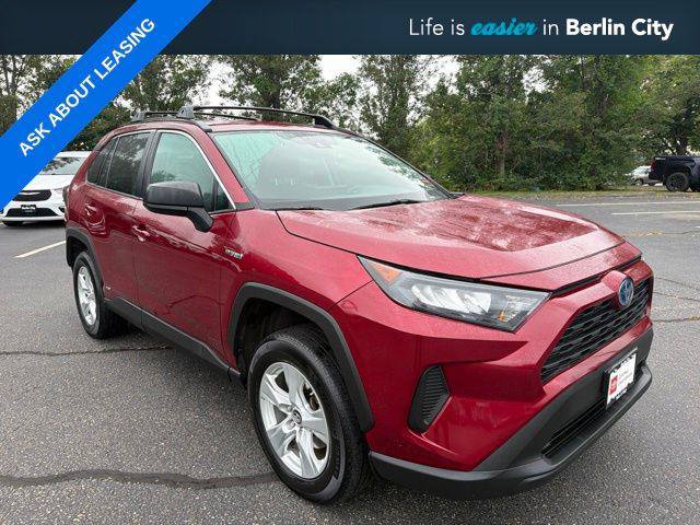 Certified 2021 Toyota RAV4 LE AWD/4WD image 1
