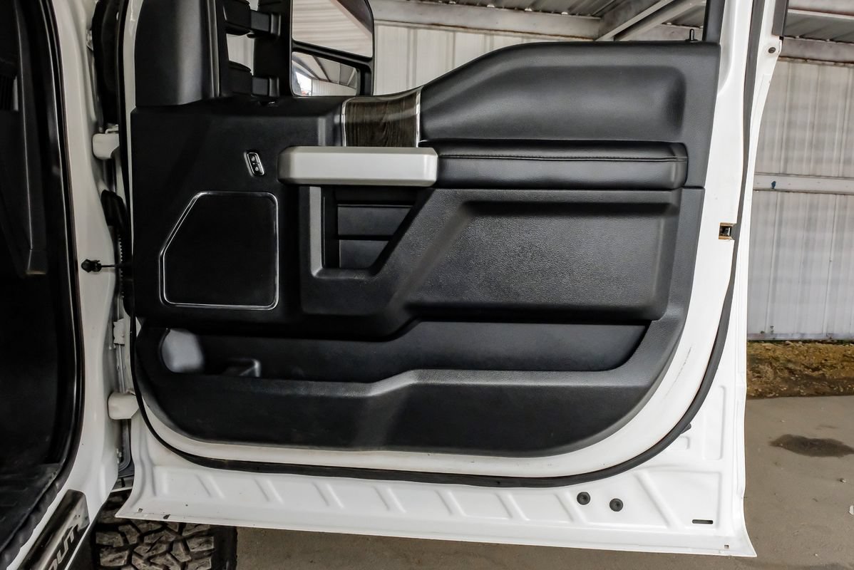 Used 2020 Ford F250 Lariat AWD/4WD image 44