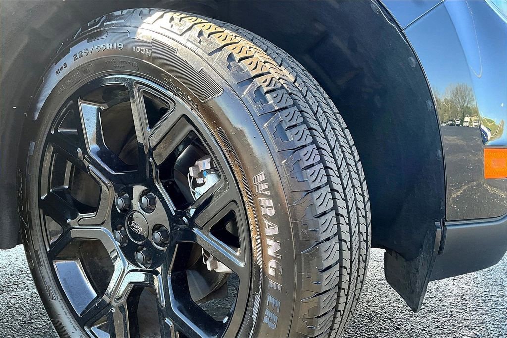 Used 2025 Ford Maverick XLT w/ XLT Luxury Package image 7