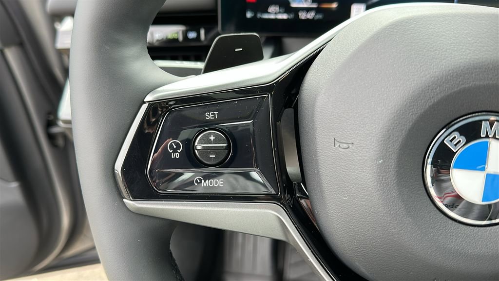 Used 2024 BMW 530i xDrive w/ Premium Package image 12