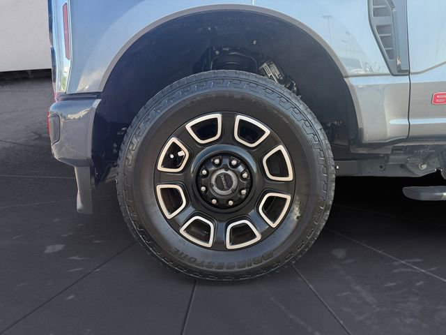 Used 2025 Ford F350 Platinum image 14