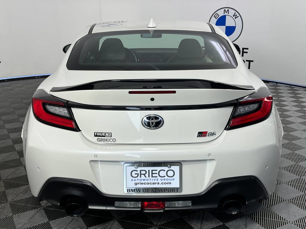 Used 2024 Toyota GR86 TRUENO Edition RWD image 13