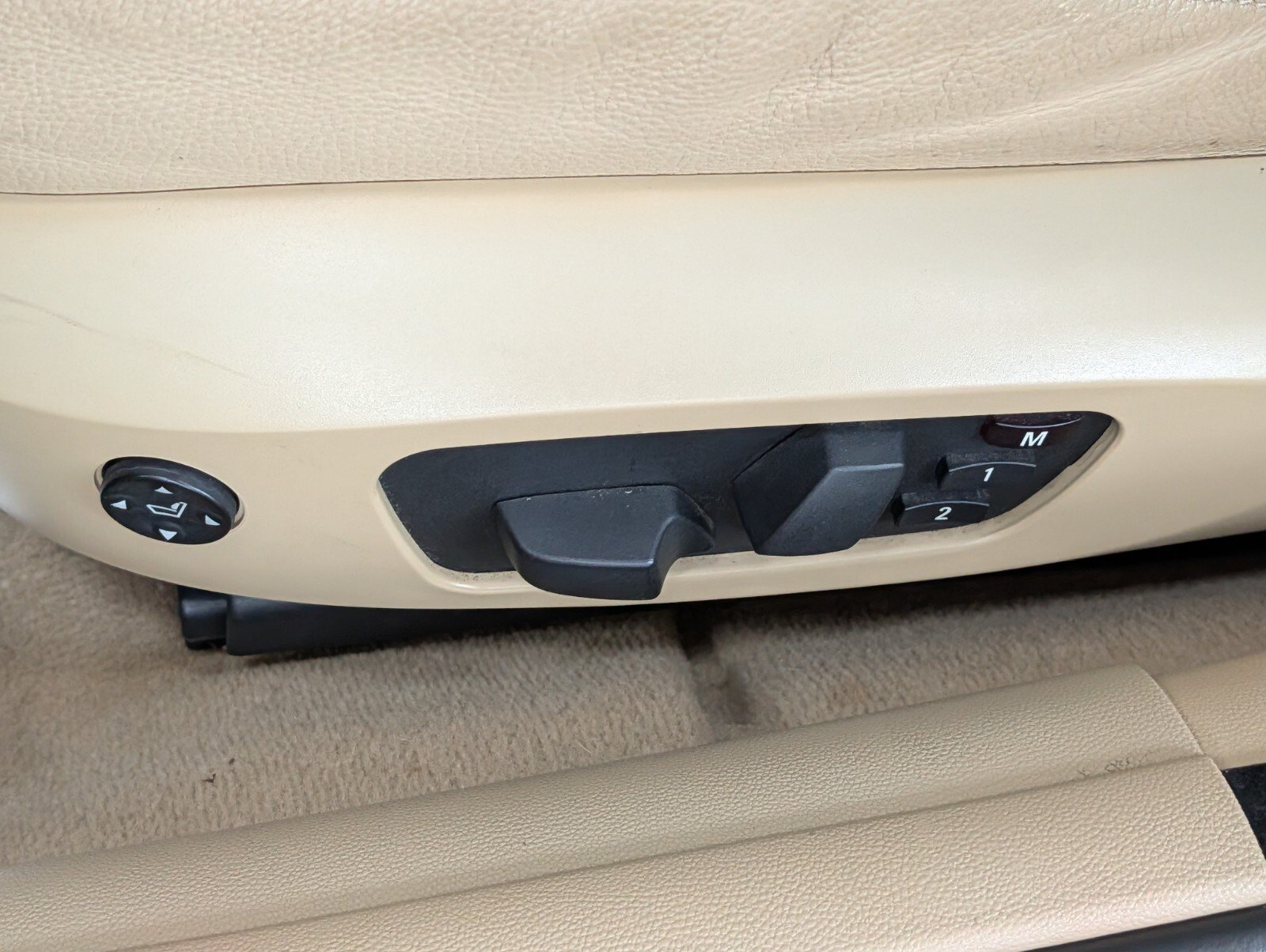 Used 2008 BMW 328xi Wagon AWD/4WD image 10