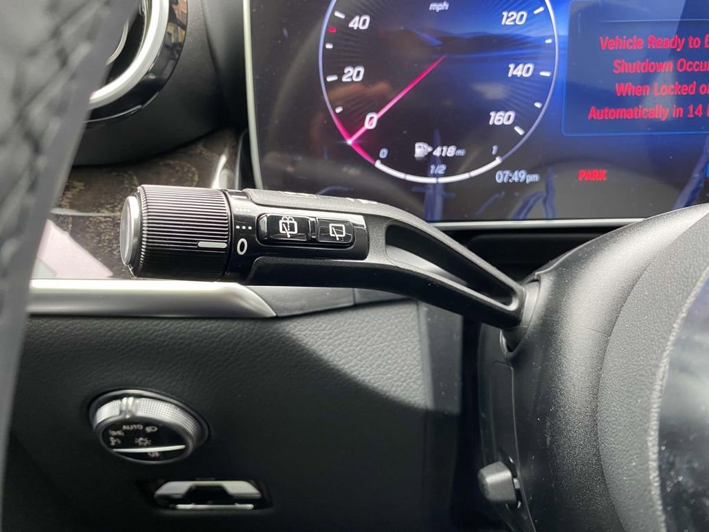 Certified 2025 Mercedes-Benz GLC 300 4MATIC image 29