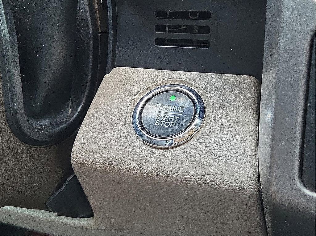 Used 2019 Ford F250 Limited image 29