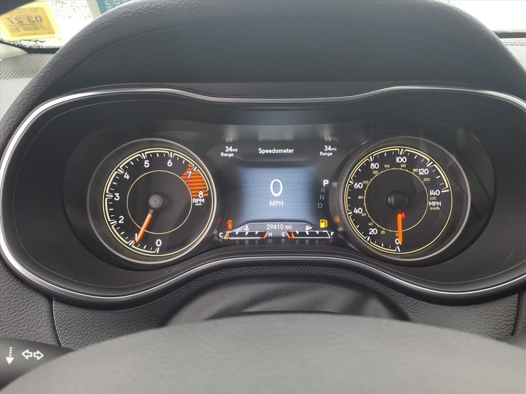 Used 2022 Jeep Cherokee Limited w/ Mopar Interior Package AWD/4WD image 19