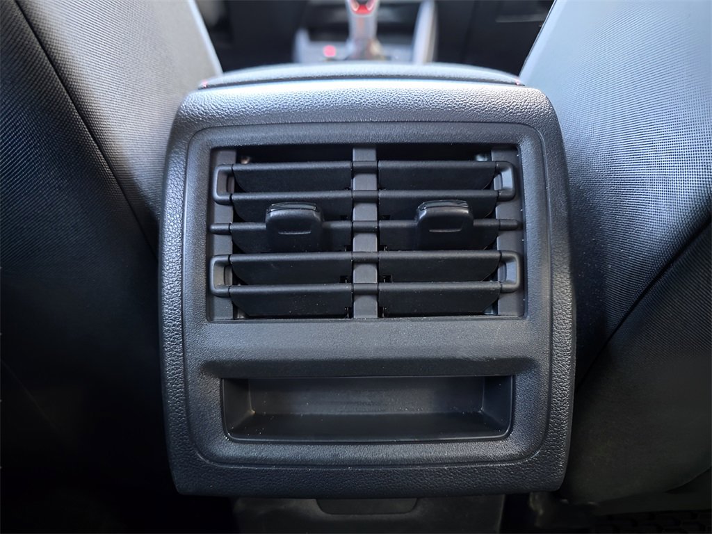 Used 2022 Volkswagen GTI SE image 16