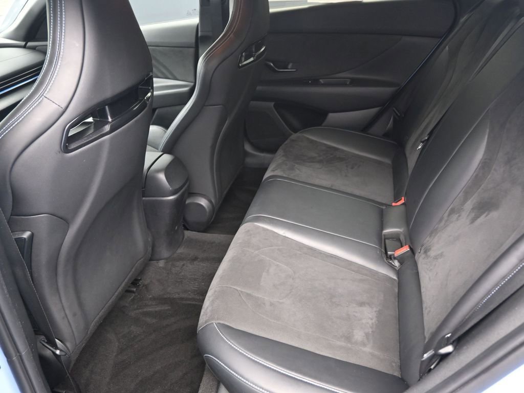 Used 2023 Hyundai Elantra N image 11