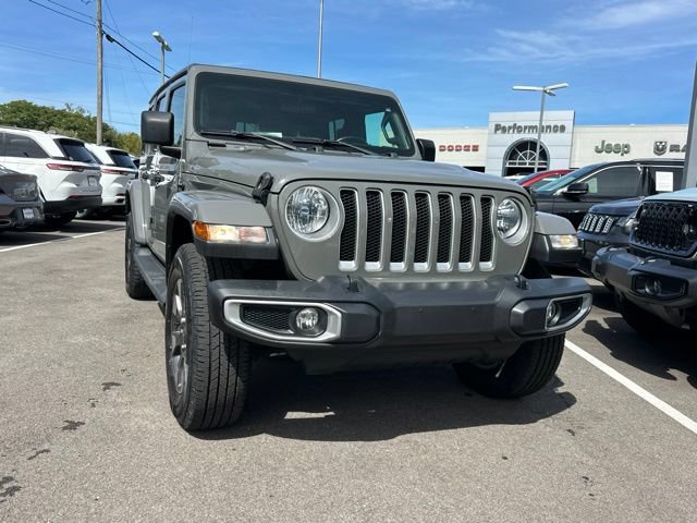 Used 2018 Jeep Wrangler Unlimited Sahara w/ Cold Weather Group AWD/4WD image 20