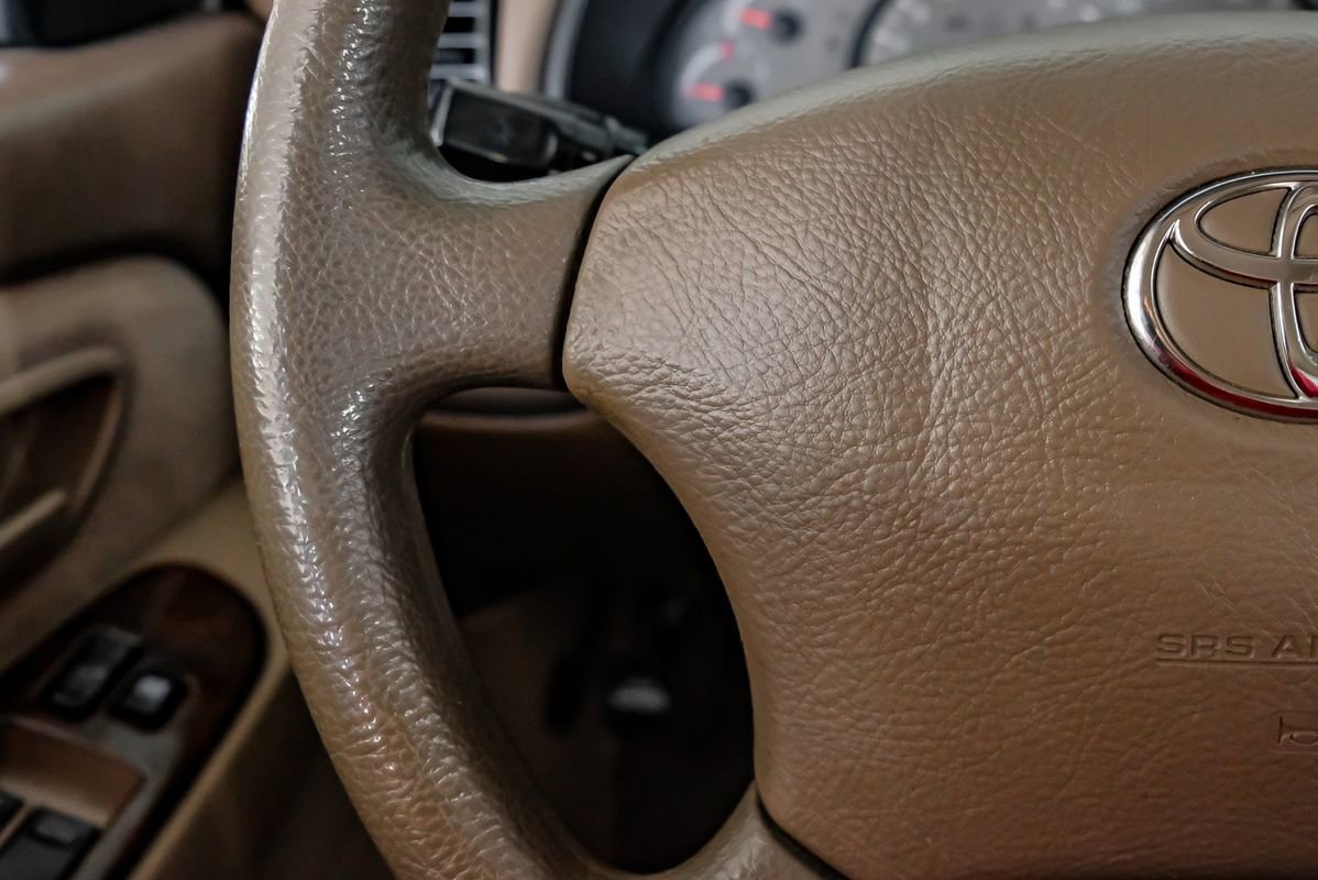 Used 2004 Toyota Sequoia SR5 image 16