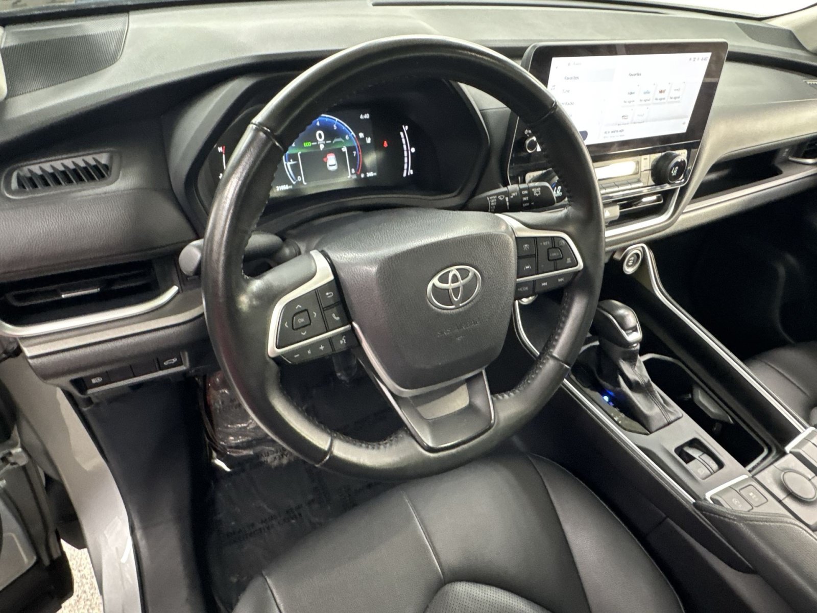 Used 2025 Toyota Grand Highlander FWD image 13