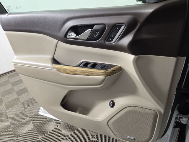 Used 2017 GMC Acadia Denali w/ Technology Package image 29