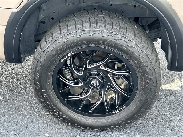 Used 2020 Nissan Titan PRO-4X w/ Pro-4x Utility Package image 13