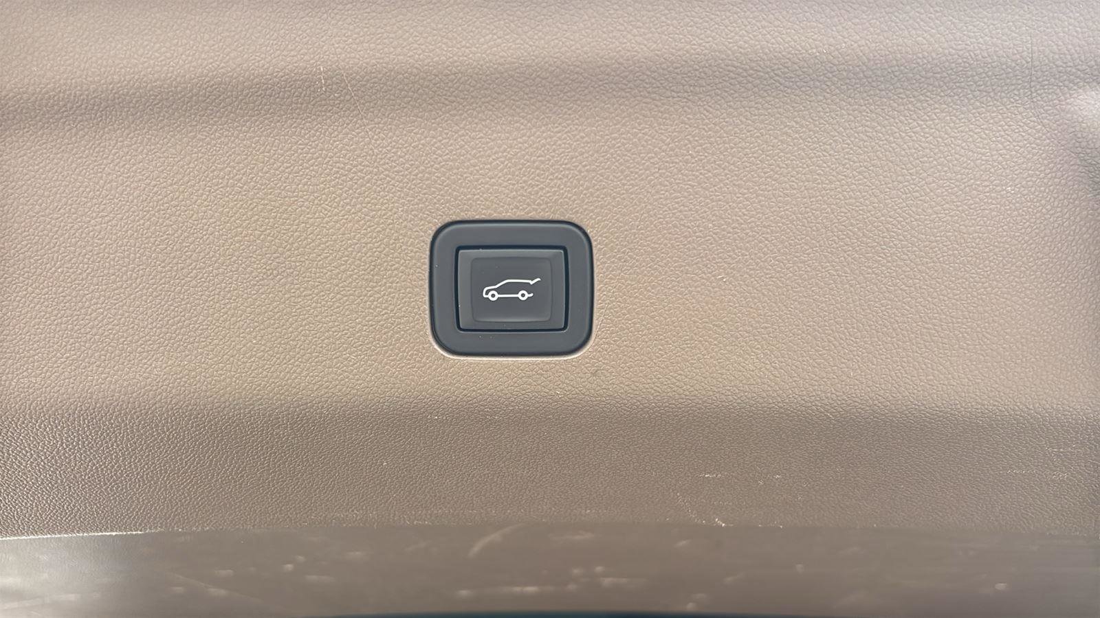 Used 2024 GMC Yukon XL Denali w/ Max Trailering Package image 20