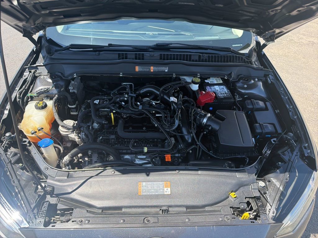 Used 2019 Ford Fusion SE FWD image 32