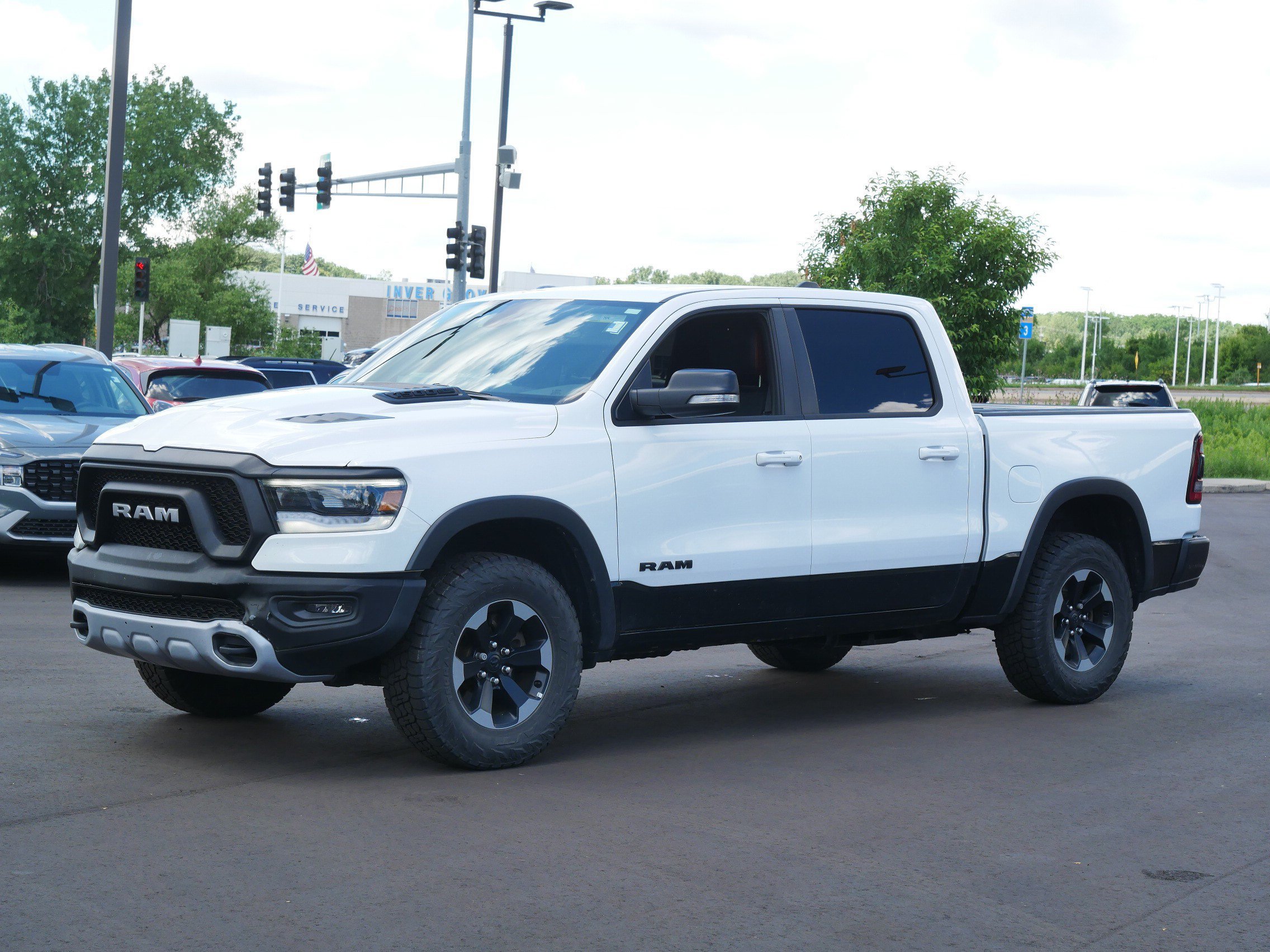 Used 2019 RAM 1500 Rebel w/ Rebel Level 1 Equipment Group AWD/4WD image 2