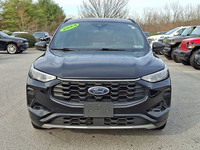 Used 2024 Ford Escape ST-Line image 2