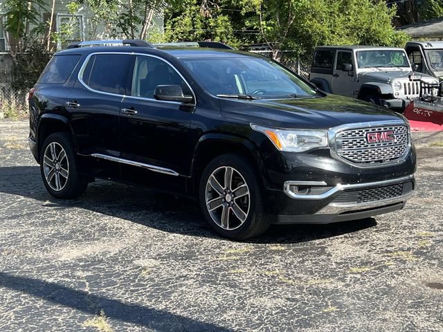 Used 2019 GMC Acadia Denali w/ Technology Package AWD/4WD image 5