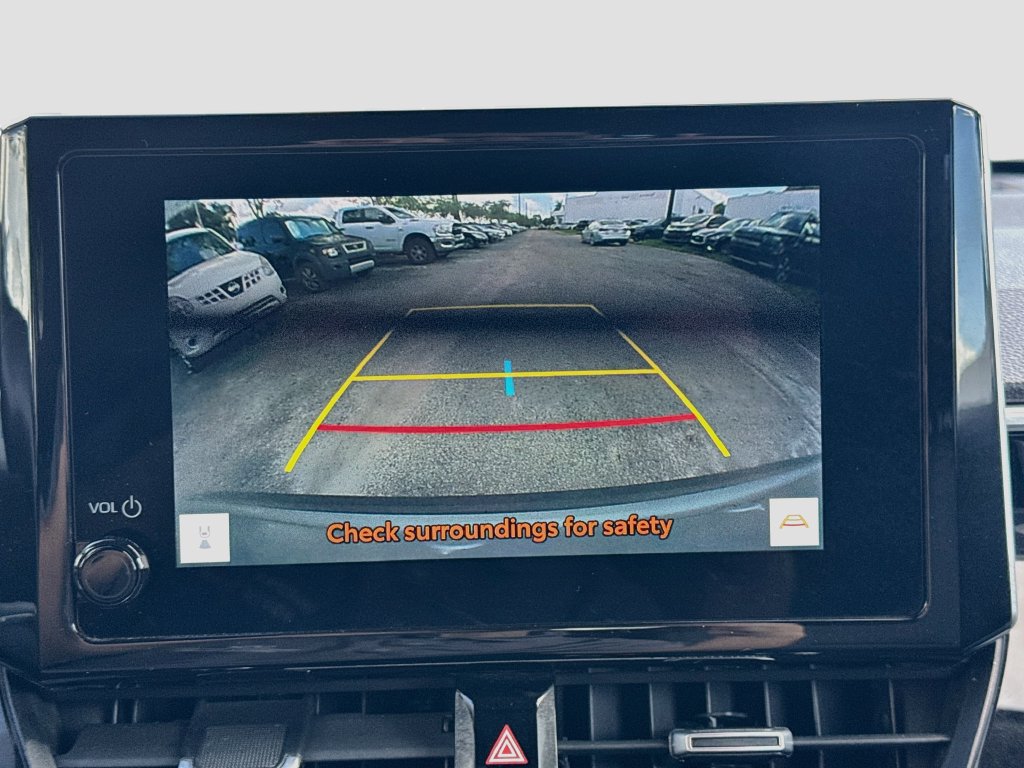 Used 2024 Toyota Corolla Cross XLE AWD/4WD image 14