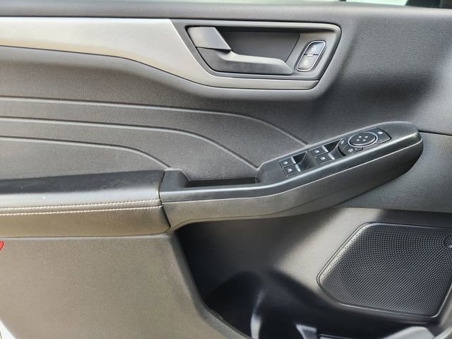 Used 2023 Ford Escape Active FWD image 23