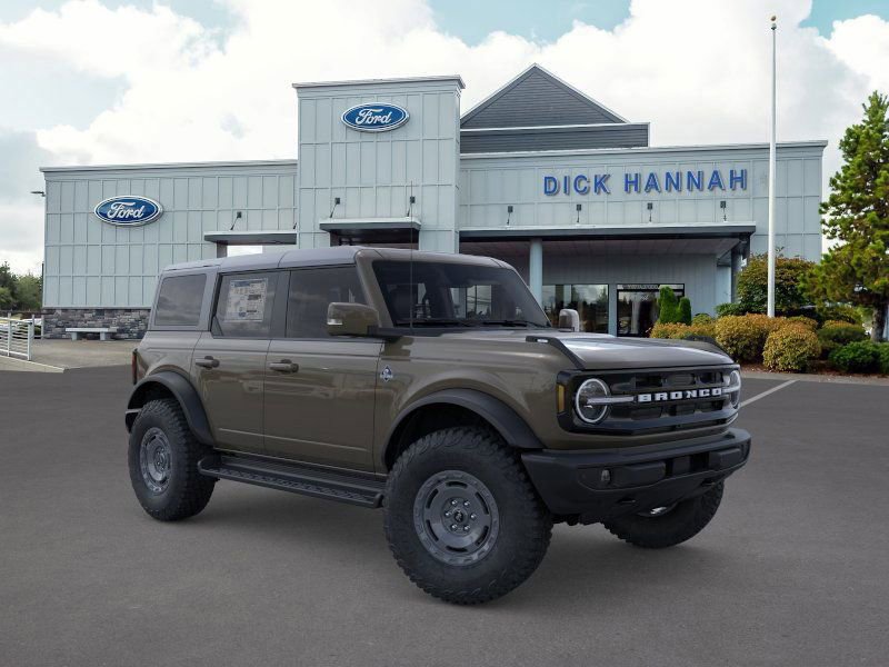 New 2025 Ford Bronco Outer Banks w/ Sasquatch Package image 8