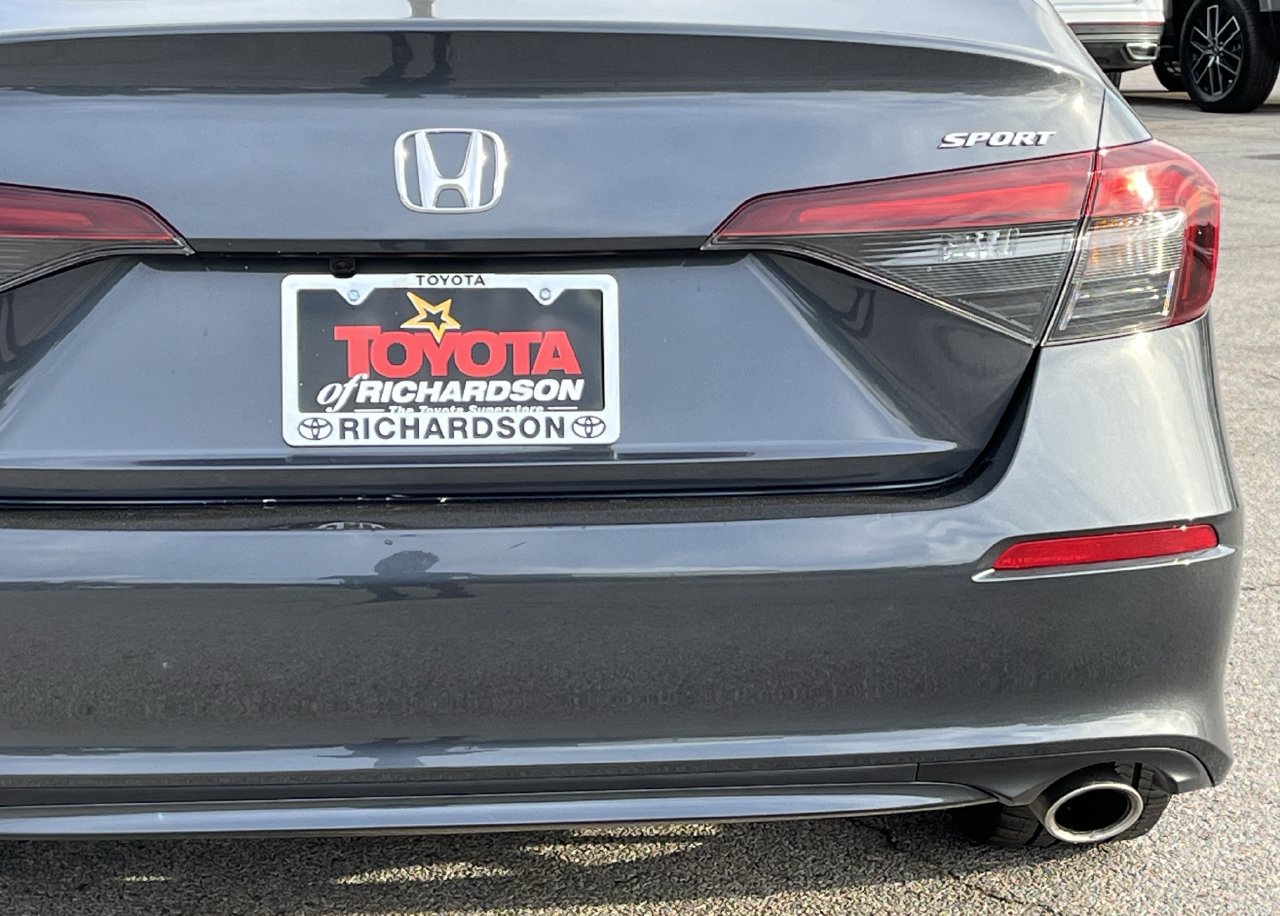 Used 2025 Honda Civic Sport image 6