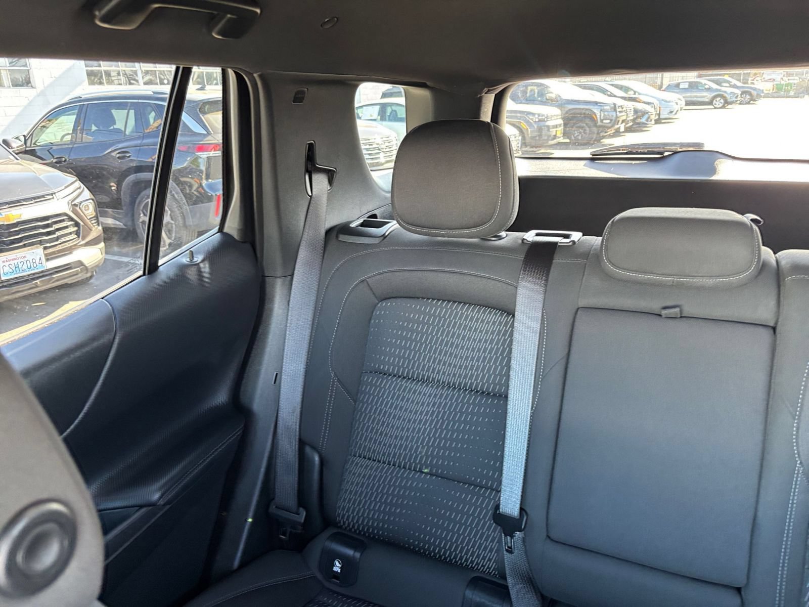 Used 2025 Chevrolet Equinox LT AWD/4WD image 40