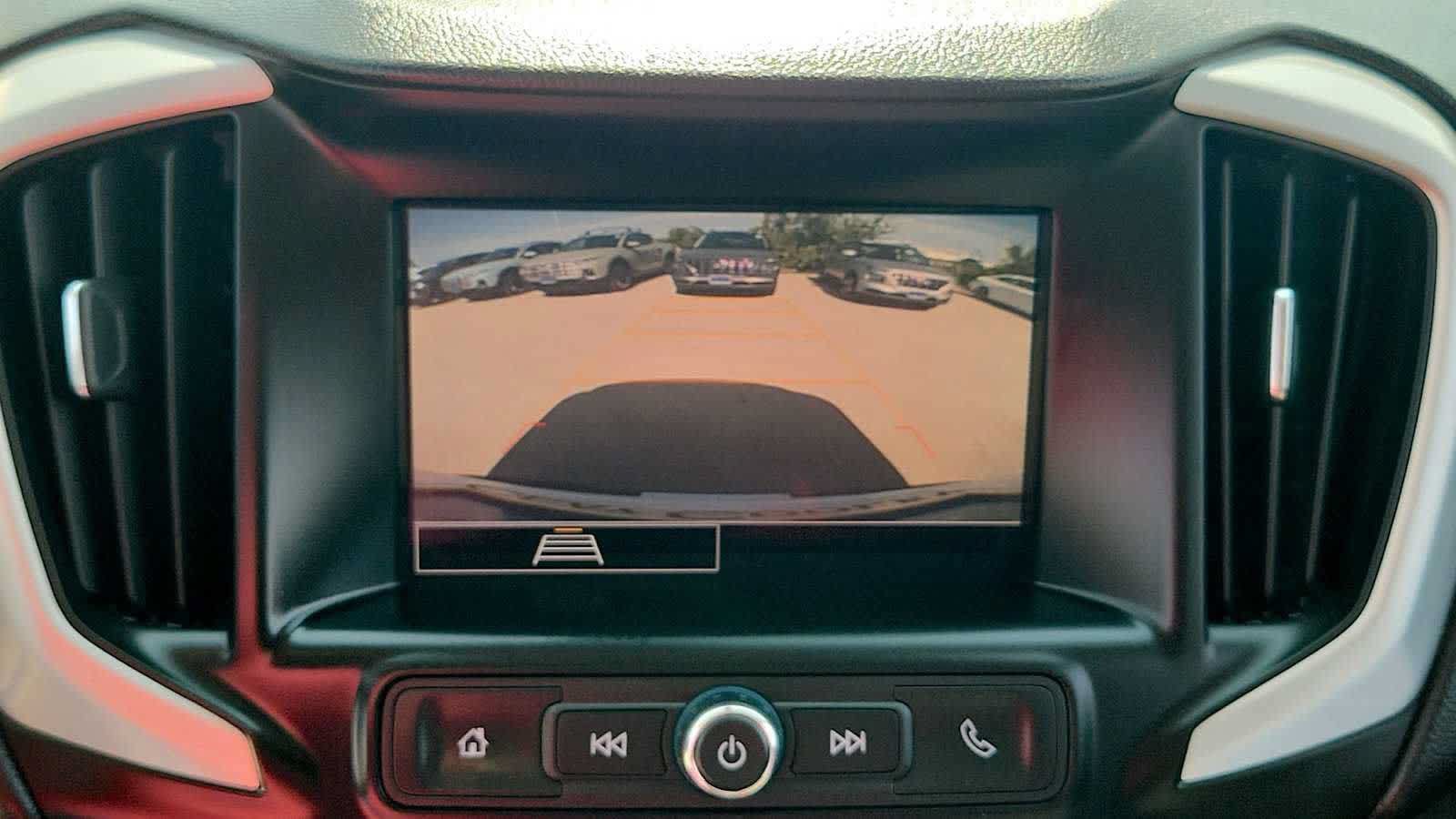 Used 2022 GMC Terrain SLE w/ Driver Convenience Package AWD/4WD image 14