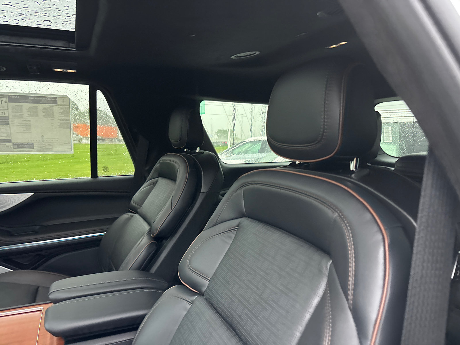 New 2026 Lincoln Navigator Black Label AWD/4WD image 25