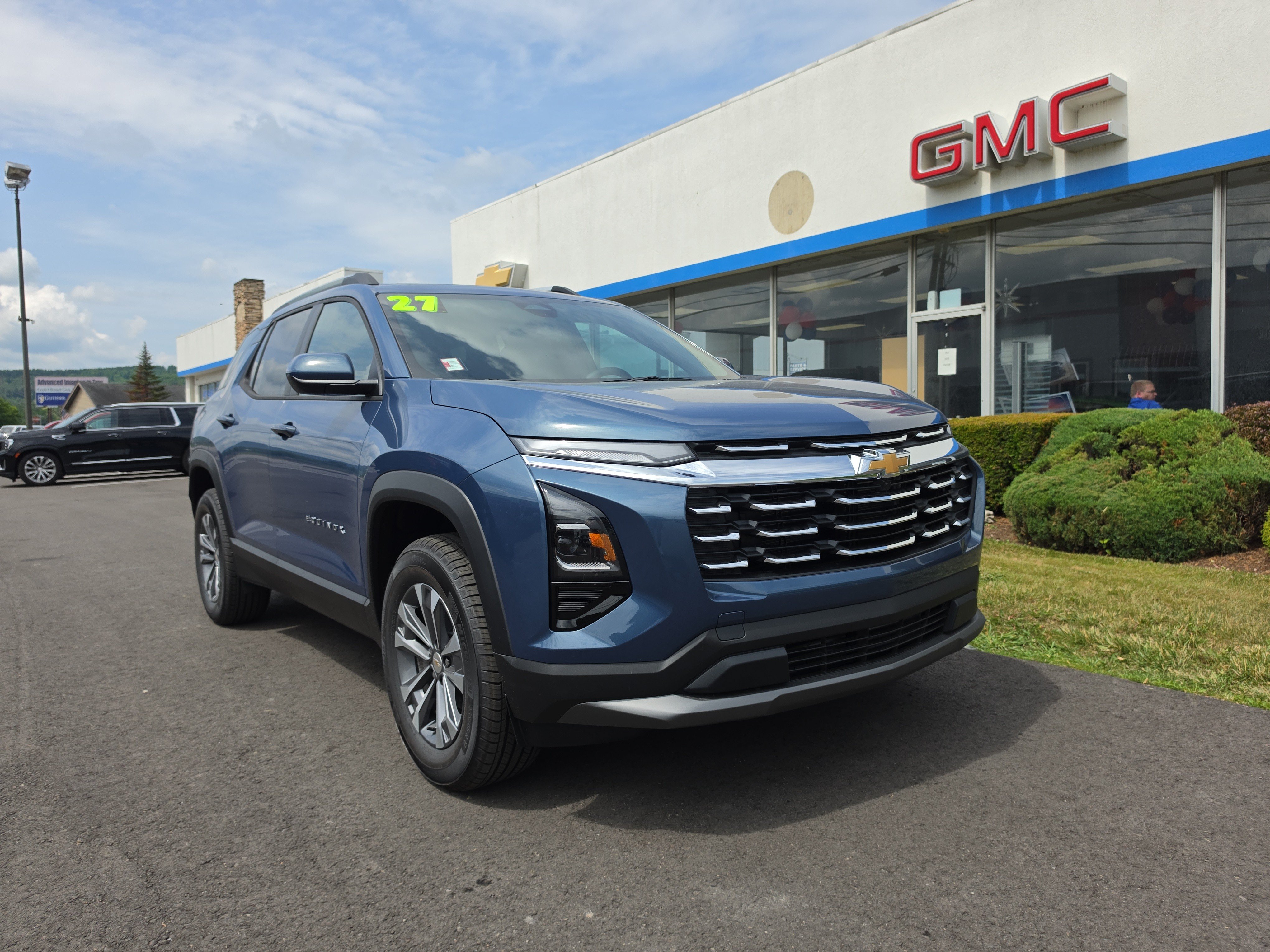New 2027 Chevrolet Equinox LT w/ Convenience Package II