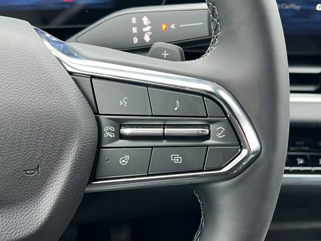 New 2026 Chevrolet Equinox LT w/ Convenience Package II image 17