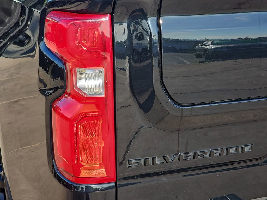 Used 2021 Chevrolet Silverado 1500 Custom w/ LPO, Dark Essentials Package image 40