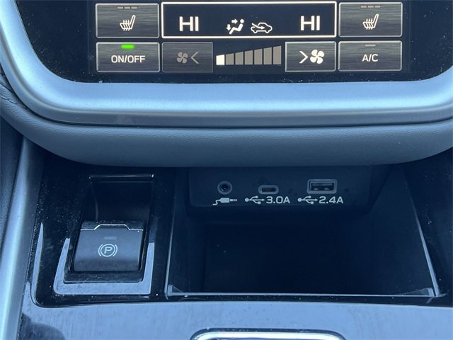 Certified 2025 Subaru Outback Premium w/ Popular Package #1A image 13