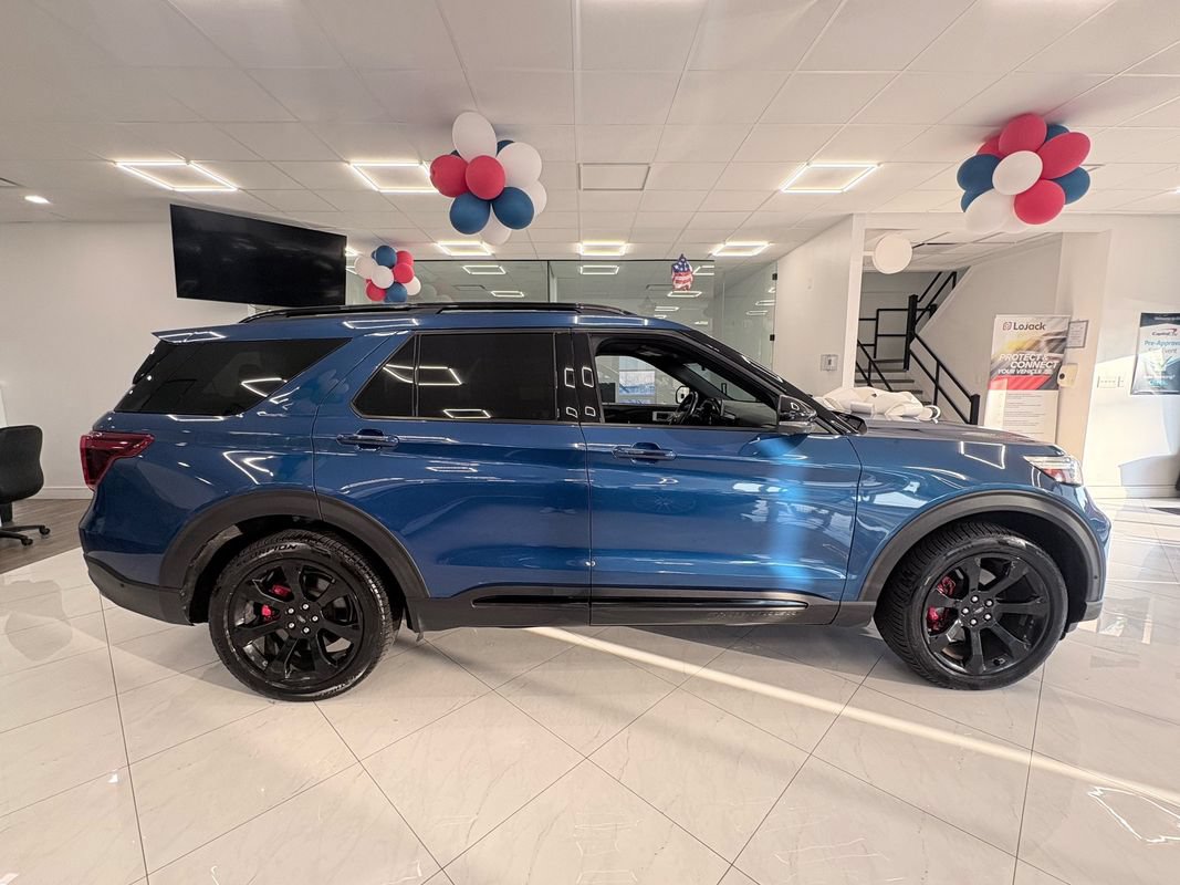 Used 2020 Ford Explorer ST w/ ST Street Pack AWD/4WD image 5