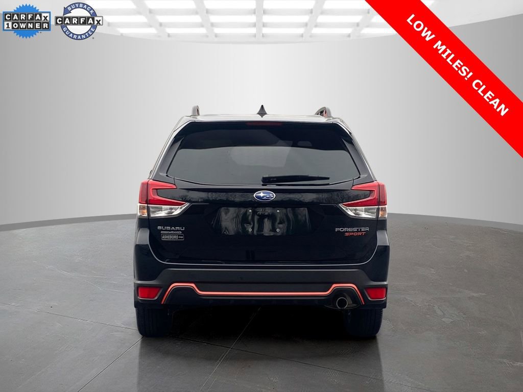 Used 2024 Subaru Forester Sport image 8