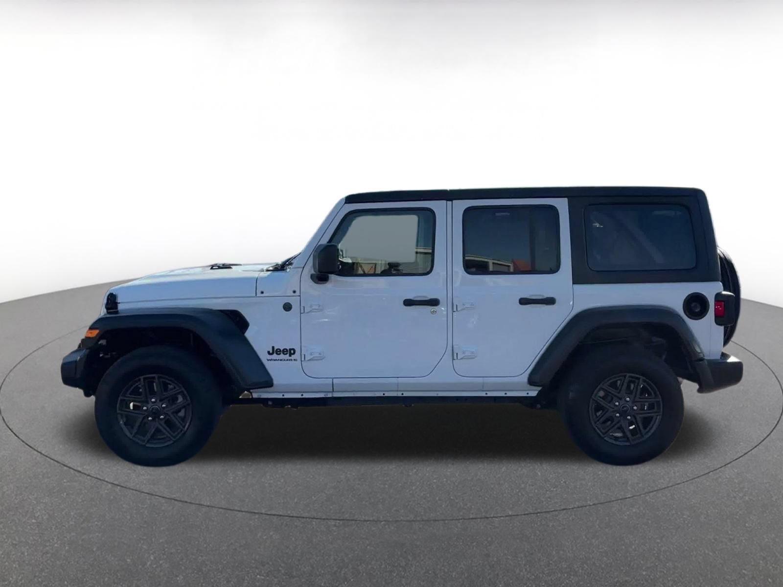 Used 2025 Jeep Wrangler Unlimited Sport AWD/4WD image 7