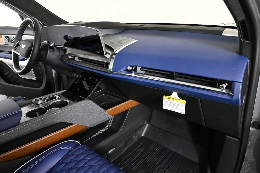 New 2026 Cadillac Vistiq Premium Luxury w/ LPO, Floor Liner Package image 24