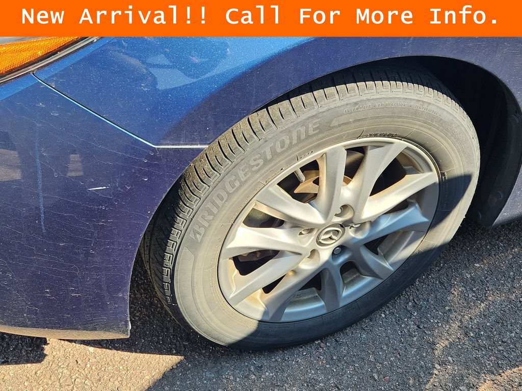 Used 2018 MAZDA MAZDA3 Sport FWD image 7