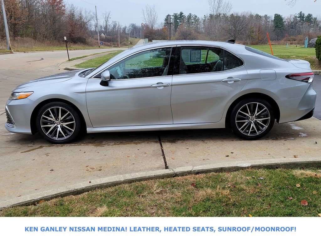 Used 2024 Toyota Camry XLE image 6