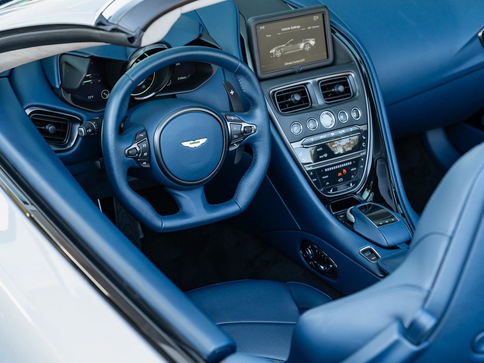 Used 2020 Aston Martin DBS Superleggera Volante image 15