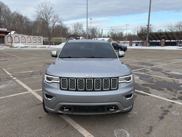 Used 2020 Jeep Grand Cherokee Overland image 2