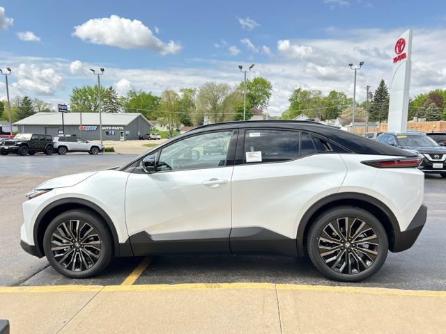 New 2026 Toyota C-HR AWD/4WD image 6