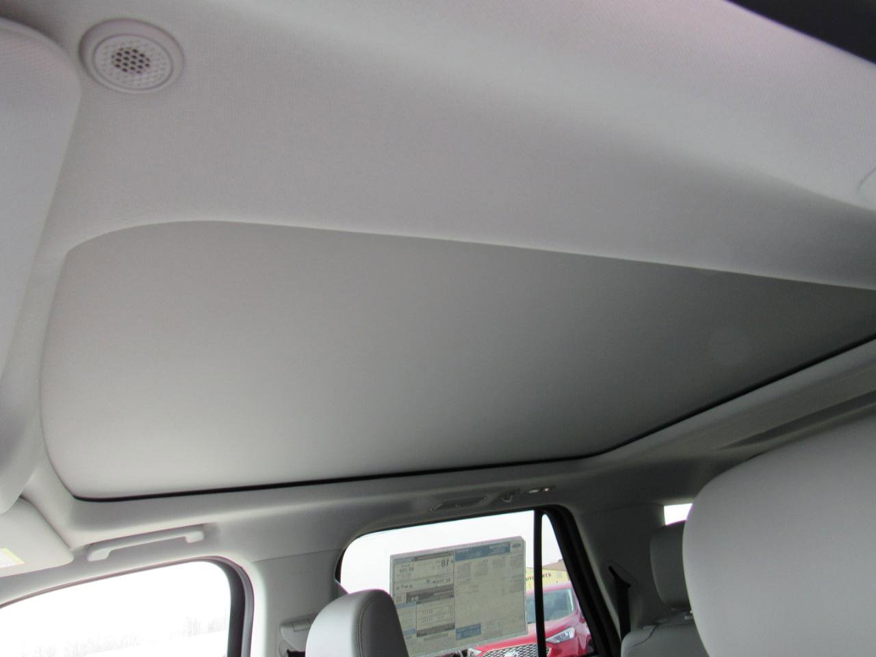 New 2026 Ford Expedition Active image 31