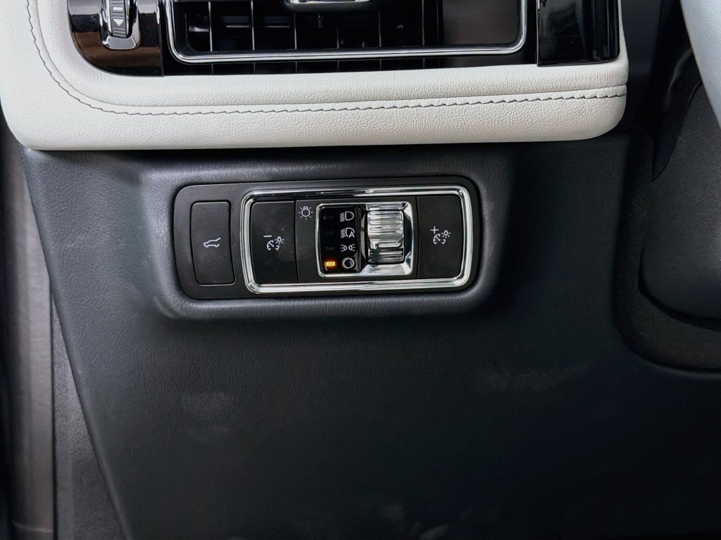 New 2027 Lincoln Aviator 2WD image 10