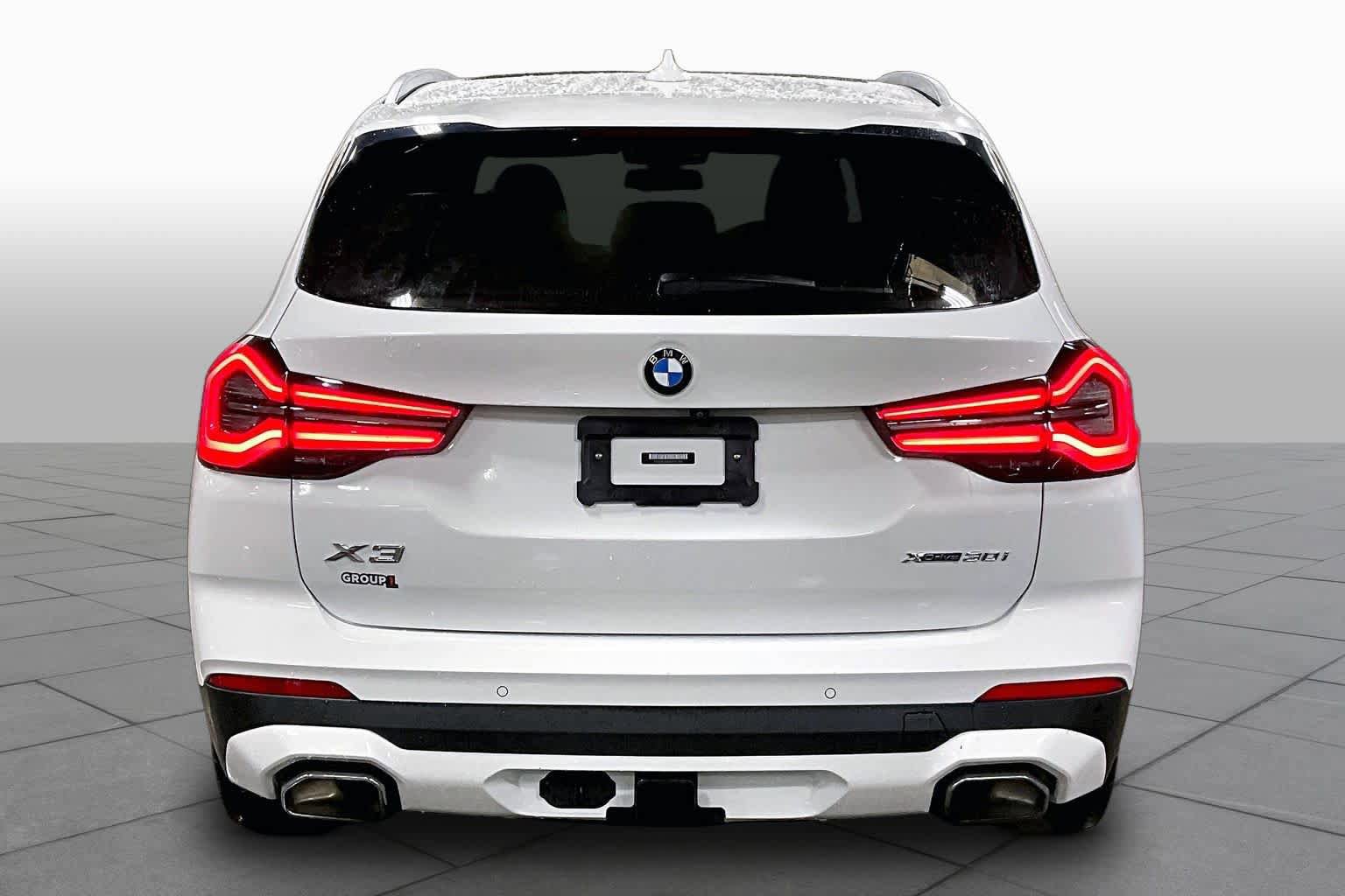 Used 2022 BMW X3 xDrive30i w/ Convenience Package AWD/4WD image 5