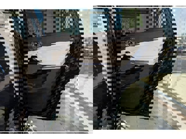 New 2026 BMW X5 xDrive50e w/ M Sport Package image 75